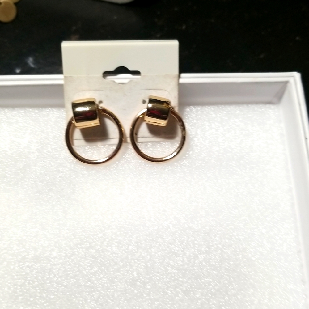 Gold plated earrings